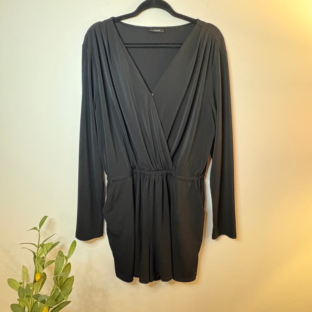 APT 9 Black V Neck Long Sleeve Stretchy Romper Elastic Waist XL